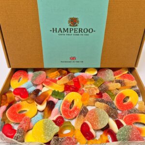 Hamperoo Retro Sweets Gift Hamper 700g – The Ultimate Sweet Surprise