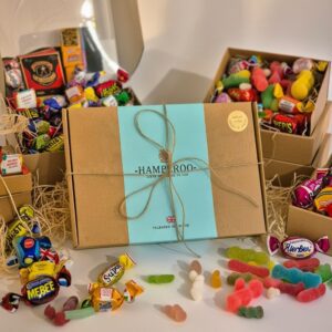 Hamperoo Lollies & Chews Gift Hamper – 80 Retro Sweet Mix